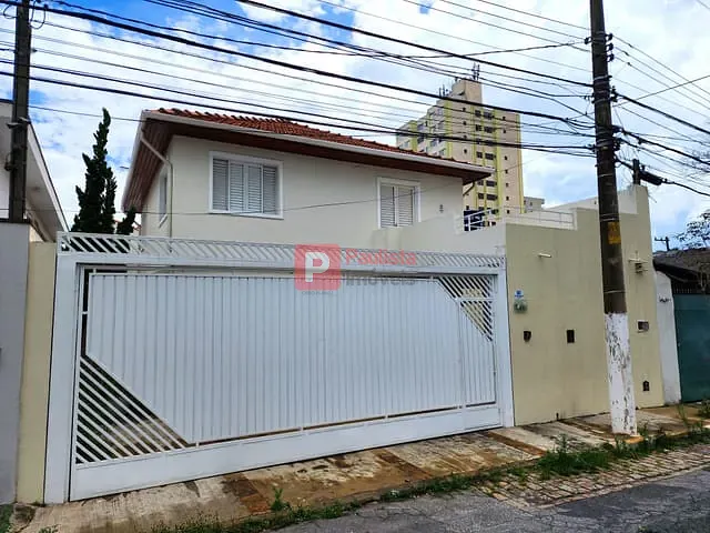 Casa 3 quartos e 2 banheiros, à venda, no bairro Mirandópolis em São Paulo