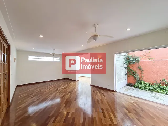 Casa 3 quartos e 2 banheiros, à venda, no bairro Mirandópolis em São Paulo
