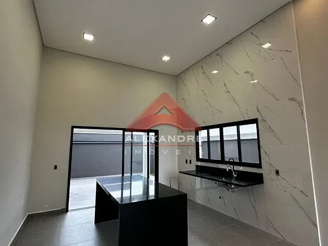 Casa com 250m² 3 quartos e 2 banheiros, à venda, no bairro Lotamento Floresta em São José dos Campos