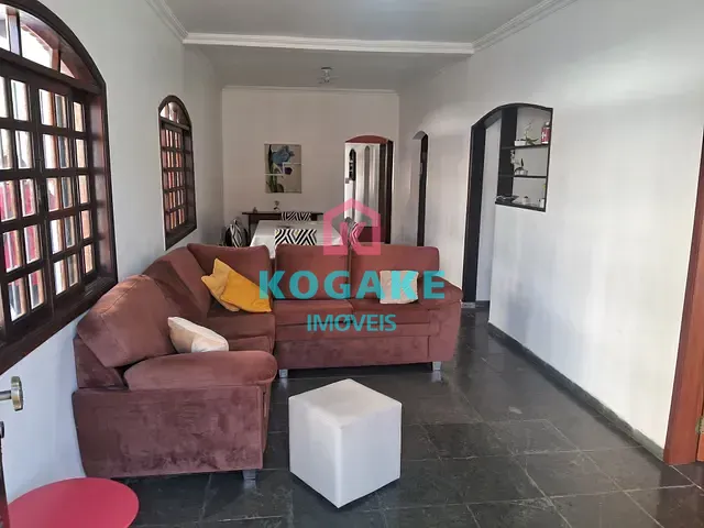 Casa com 244m² 3 quartos e 1 banheiro, à venda, no bairro Vila Ema em São José dos Campos