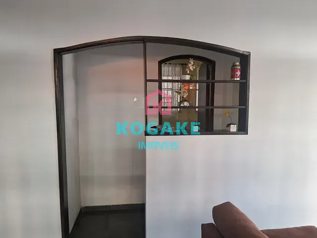 Casa com 244m² 3 quartos e 1 banheiro, à venda, no bairro Vila Ema em São José dos Campos