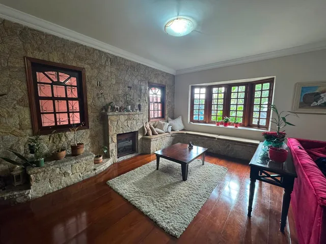 Casa com 245m² 4 quartos e 4 banheiros, à venda, no bairro City Bussocaba em Osasco