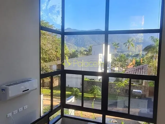 Casa com 611m² 4 quartos e 5 banheiros, à venda, no bairro Lagoinha em Ubatuba