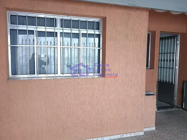Casa com 90m² 1 quarto e 1 banheiro, para alugar, no bairro Parque Maria Luiza em São Paulo