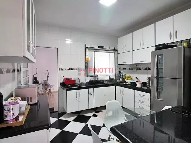 Casa 3 quartos e 2 banheiros, à venda, no bairro Vila Baeta Neves em São Bernardo do Campo