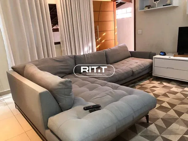 Casa com 320m² 3 quartos e 3 banheiros, à venda, no bairro Santa Cecília em Paulínia