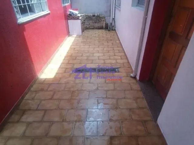 Casa com 190m² 3 quartos e 2 banheiros, para alugar, no bairro Tatuapé em São Paulo