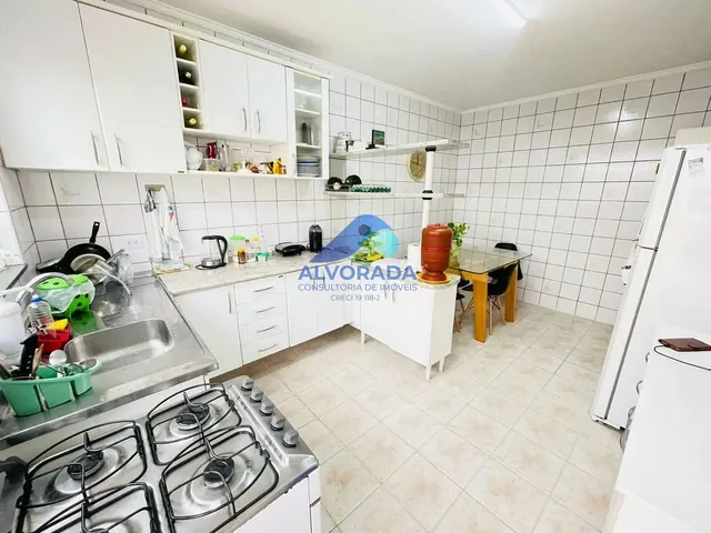 Casa com 150m² 2 quartos e 1 banheiro, à venda, no bairro Jardim das Indústrias em São José Dos Campos