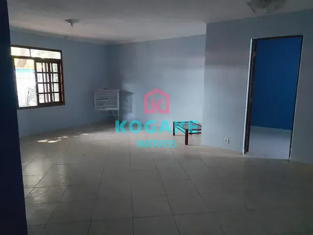 Casa 3 quartos e 2 banheiros, à venda, no bairro Jardim Satélite em São José dos Campos