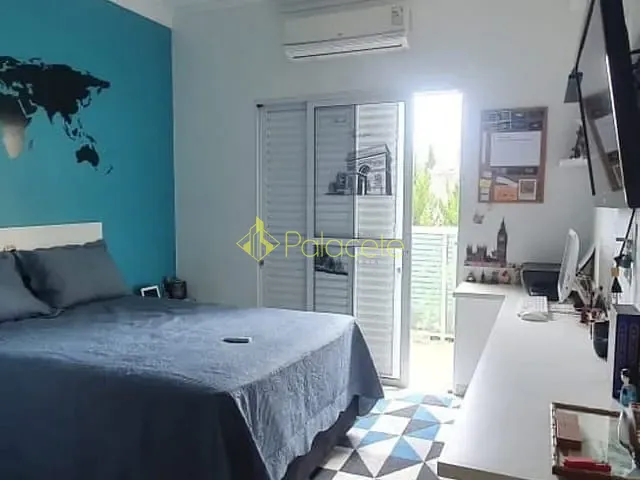 Casa com 250m² 3 quartos e 5 banheiros, à venda, no bairro Campos do Conde em Tremembé