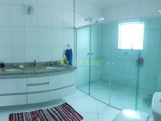 Casa com 250m² 3 quartos e 5 banheiros, à venda, no bairro Campos do Conde em Tremembé