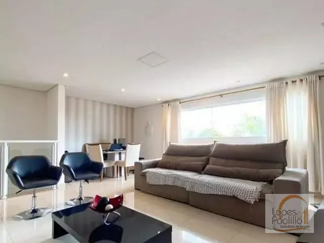 Casa com 585m² 4 quartos e 6 banheiros, à venda, no bairro Jardim Paulista em Atibaia