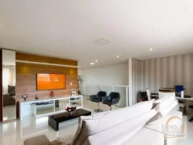 Casa com 585m² 4 quartos e 6 banheiros, à venda, no bairro Jardim Paulista em Atibaia