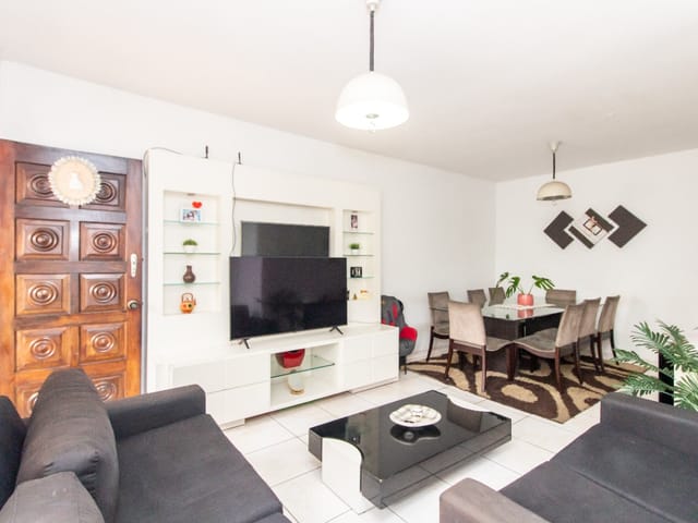 Foto do Casa - Casa tipo para venda em Planalto Paulista com 3 quartos, 110m² | Lares e Andares Imóveis