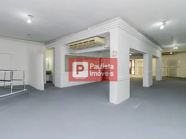 Casa com 560m², à venda ou para alugar, no bairro Vila Nova Conceição em São Paulo