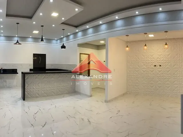 Casa com 250m² 3 quartos e 2 banheiros, à venda, no bairro Residencial Ana Maria em São José dos Campos