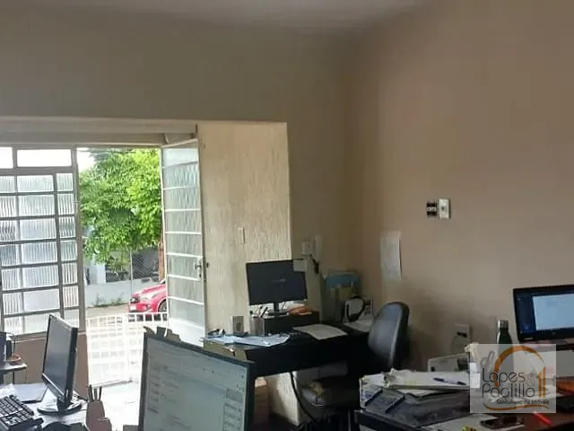 Casa com 500m² 3 quartos e 3 banheiros, à venda, no bairro Alvinópolis em Atibaia