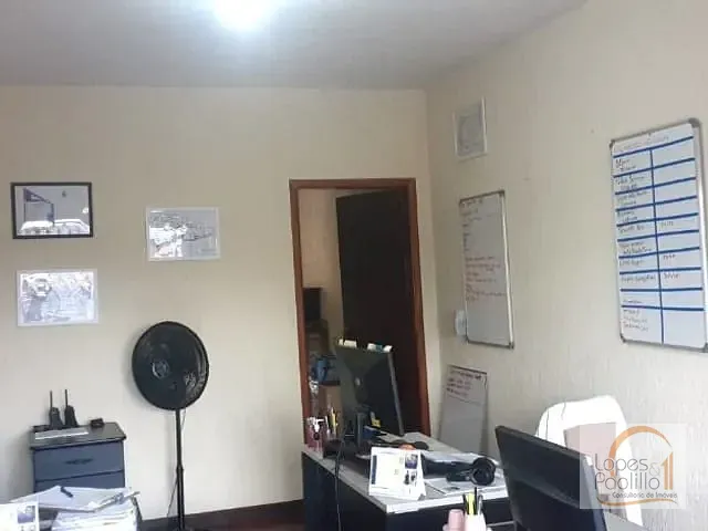 Casa com 500m² 3 quartos e 3 banheiros, à venda, no bairro Alvinópolis em Atibaia