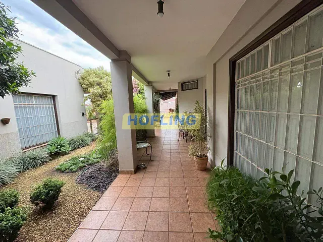 Casa com 699m² 3 quartos e 6 banheiros, à venda, no bairro Santana em Rio Claro