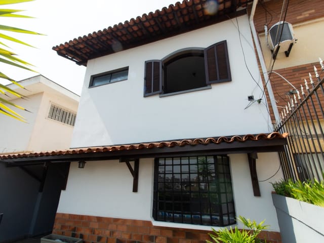 Foto do Casa - Casa tipo para venda em Planalto Paulista com 3 quartos, 191m² | Lares e Andares Imóveis