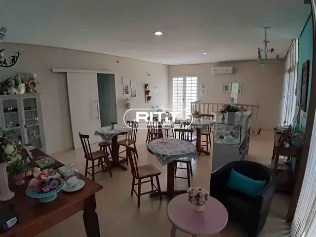 Casa com 350m² 5 quartos e 5 banheiros, à venda, no bairro Parque Taquaral em Campinas