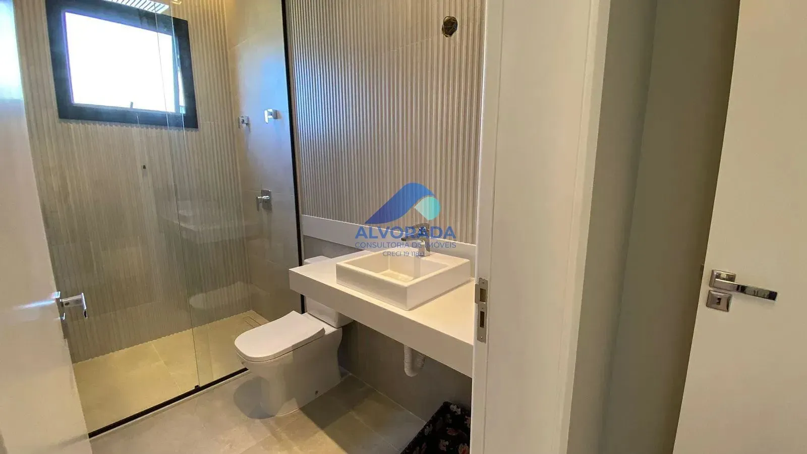 Casa, 3 quartos, 290 m² - Foto 2