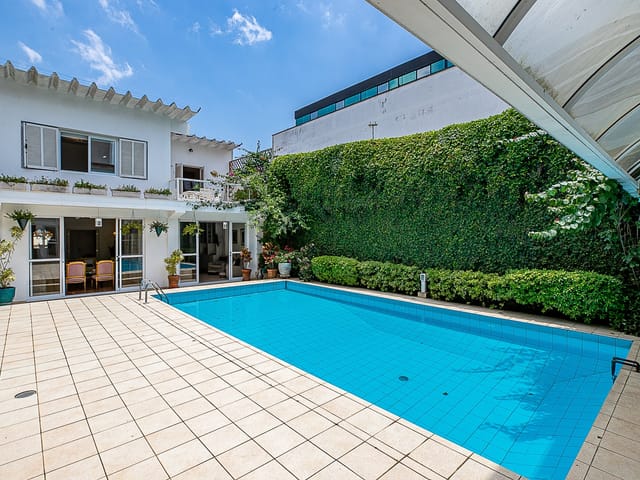 Foto do Casa - Casa à venda com 471m², São 4 quartos, 1 suíte, 5 vagas, próximo à Avenida dos Bandeirantes no Brooklin Paulista, São Paulo-SP | Paulista Imóveis