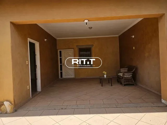 Casa com 300m² 4 quartos e 4 banheiros, à venda, no bairro Vila Nogueira em Campinas