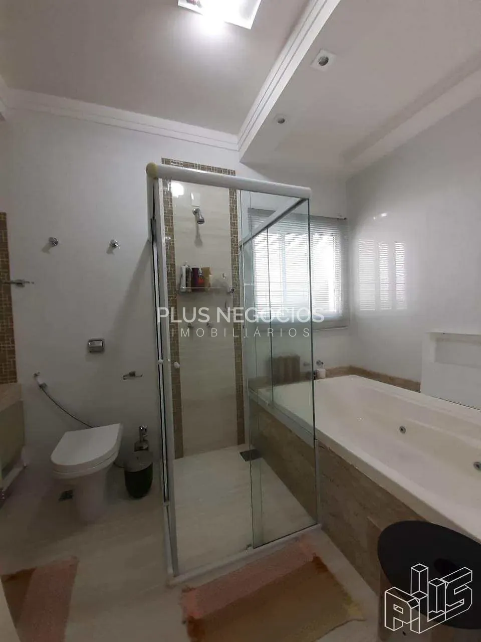 Casa, 3 quartos, 280 m² - Foto 36