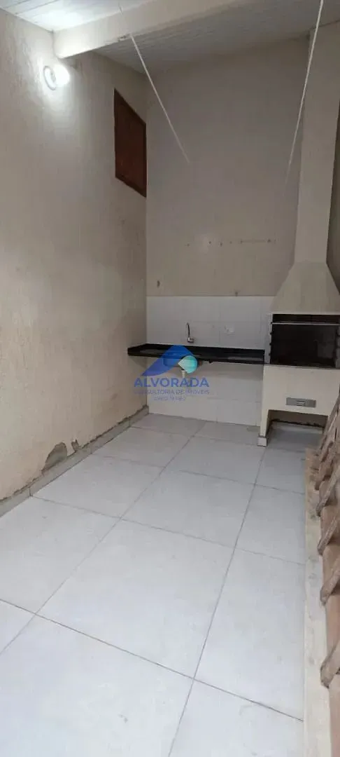 Casa, 2 quartos, 100 m² - Foto 1