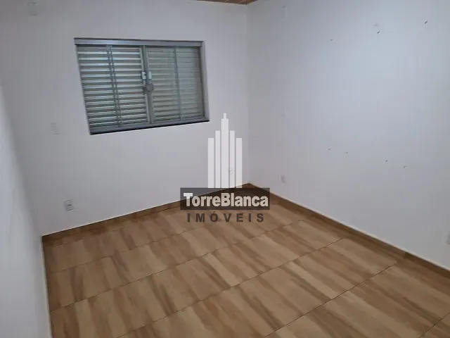 Casa com 219m² 3 quartos e 2 banheiros, à venda, no bairro Centro em Ponta Grossa
