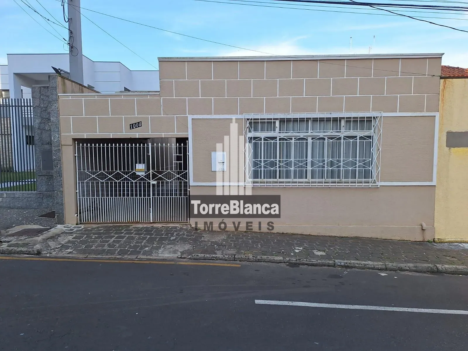 Casa, 3 quartos, 146 m² - Foto 1