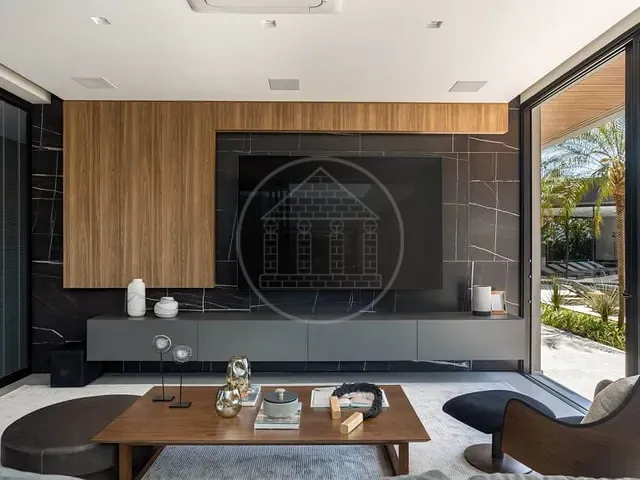 Casa com 1565m² 5 quartos e 8 banheiros, à venda, no bairro Tamboré em Santana de Parnaíba