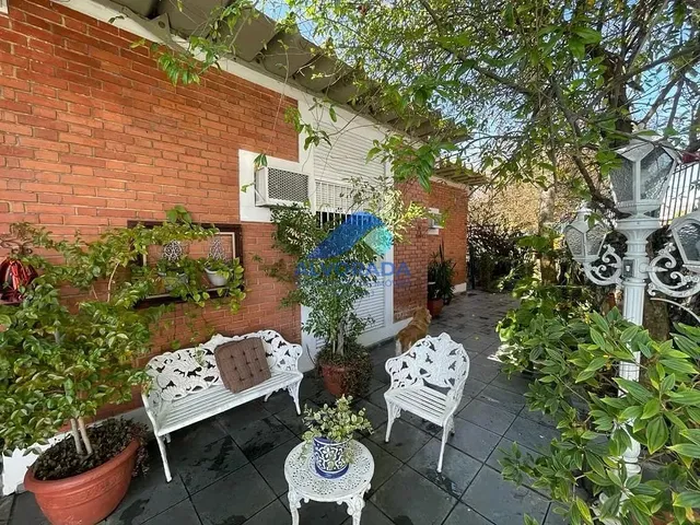 Casa com 370m² 4 quartos e 3 banheiros, à venda, no bairro Centro em Jacareí
