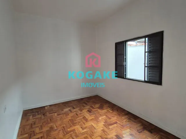 Casa 4 quartos e 4 banheiros, à venda, no bairro Jardim Satélite em São José dos Campos