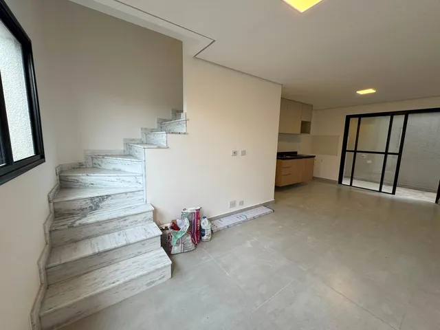 Casa com 60m² 2 quartos e 2 banheiros, à venda ou para alugar, no bairro Pestana em Osasco