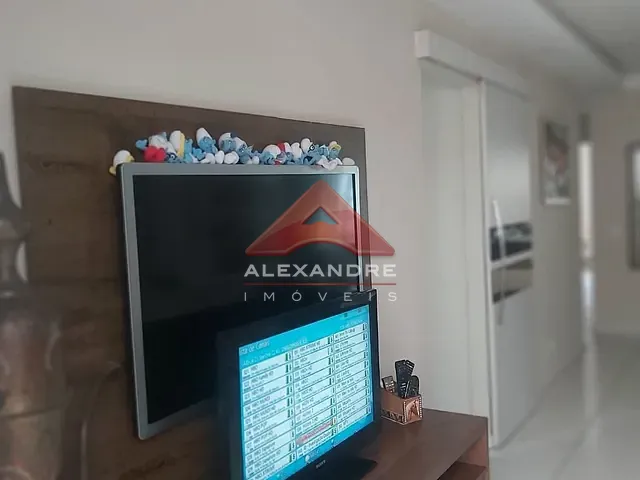 Casa com 124m² 3 quartos e 1 banheiro, à venda, no bairro Eugênio de Melo em São José dos Campos