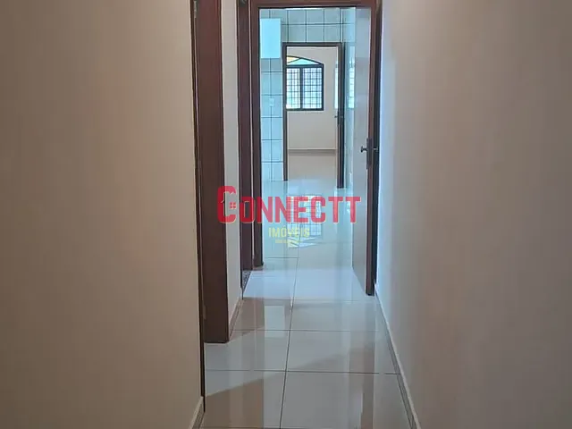 Casa com 130m² 2 quartos e 2 banheiros, à venda, no bairro Jardim Antártica em Ribeirão Preto