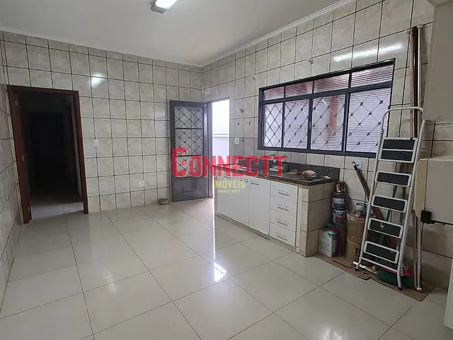 Casa com 130m² 2 quartos e 2 banheiros, à venda, no bairro Jardim Antártica em Ribeirão Preto