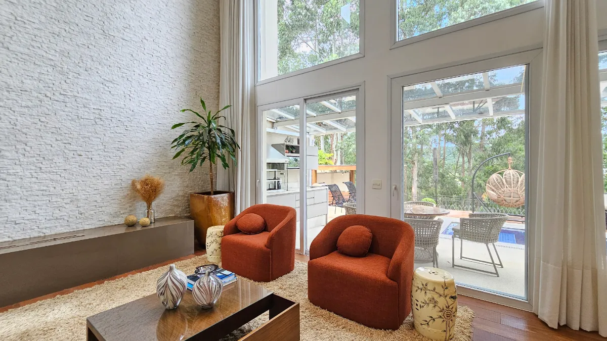 Casa no condomínio Itahyê para venda com 4 quartos, sendo 3 suítes, 333m²