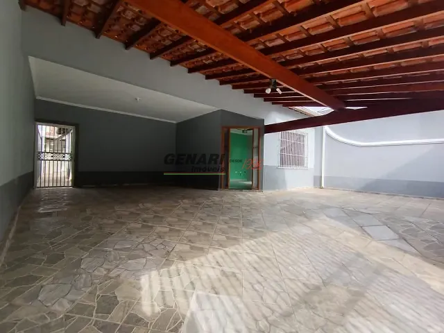 Casa com 250m² 3 quartos e 3 banheiros, para alugar, no bairro Jardim Monte Verde em Indaiatuba