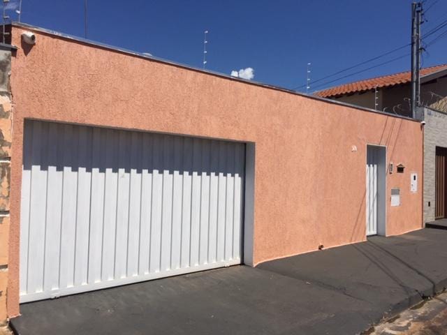 Foto do Casa - Casa com 2 dormitórios à venda, 131 m² por R$ 240.000,00 - Josa Bernardino II - Uberaba/MG | ZUCATO IMOBILIARIA LTDA