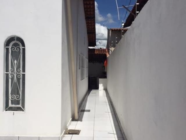 Foto do Casa - Casa com 2 dormitórios à venda, 131 m² por R$ 240.000,00 - Josa Bernardino II - Uberaba/MG | ZUCATO IMOBILIARIA LTDA