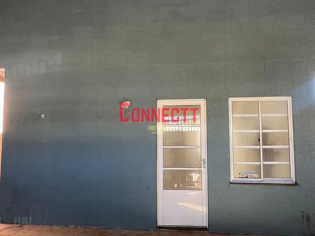 Casa com 160m² 2 quartos e 1 banheiro, à venda, no bairro Jardim Cristo Redentor em Ribeirão Preto