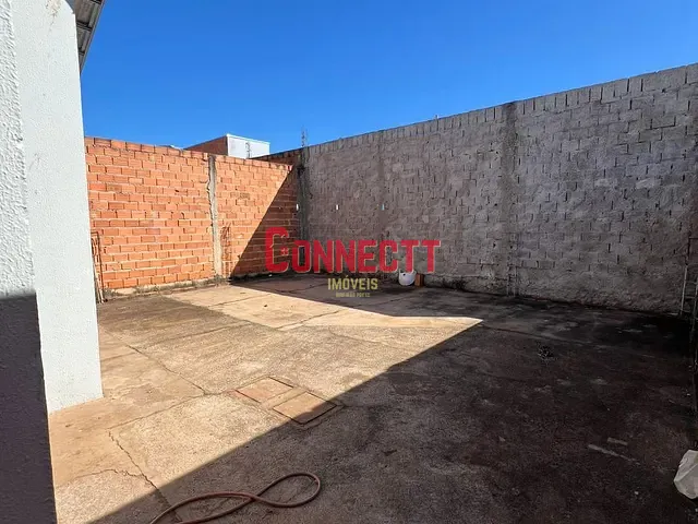 Casa com 160m² 2 quartos e 1 banheiro, à venda, no bairro Jardim Cristo Redentor em Ribeirão Preto