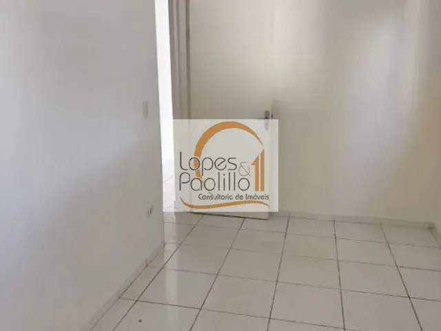 Casa com 200m² 2 quartos e 2 banheiros, para alugar, no bairro Alvinópolis em Atibaia