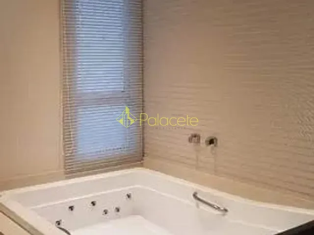 Casa com 670m² 4 quartos e 5 banheiros, à venda, no bairro Urbanova em São José Dos Campos