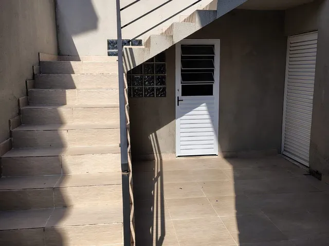 Casa 3 quartos e 5 banheiros, à venda, no bairro Tarumã em Santana de Parnaíba