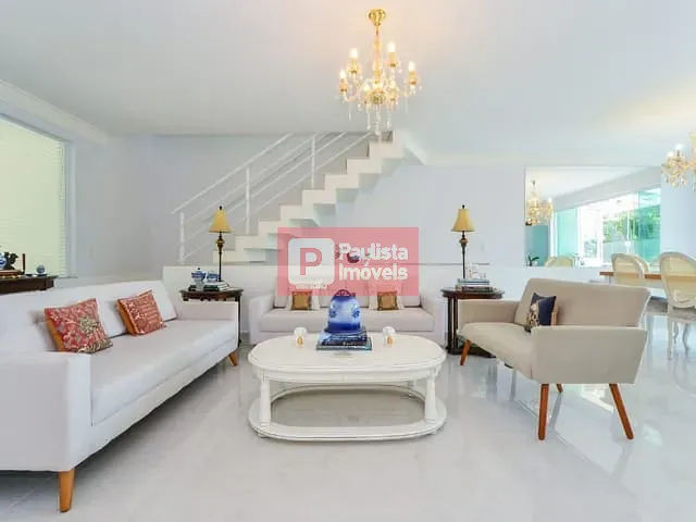 Casa com 350m² 4 quartos e 6 banheiros, à venda, no bairro Brooklin Paulista em São Paulo