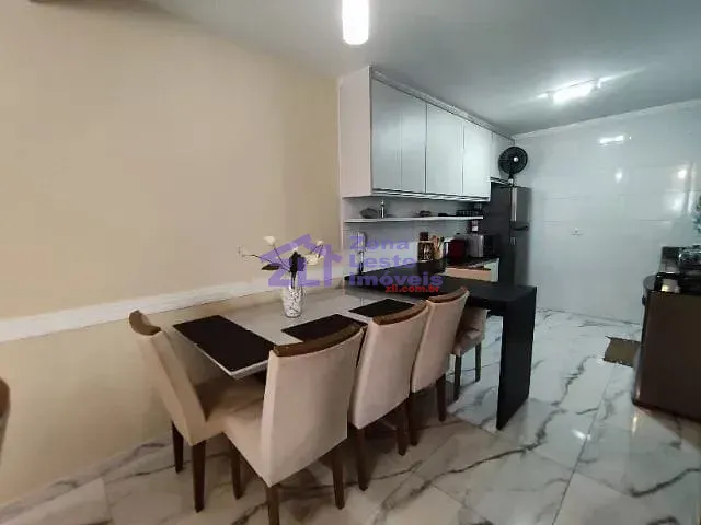 Casa com 150m² 2 quartos e 3 banheiros, à venda, no bairro Chácara Seis de Outubro em São Paulo